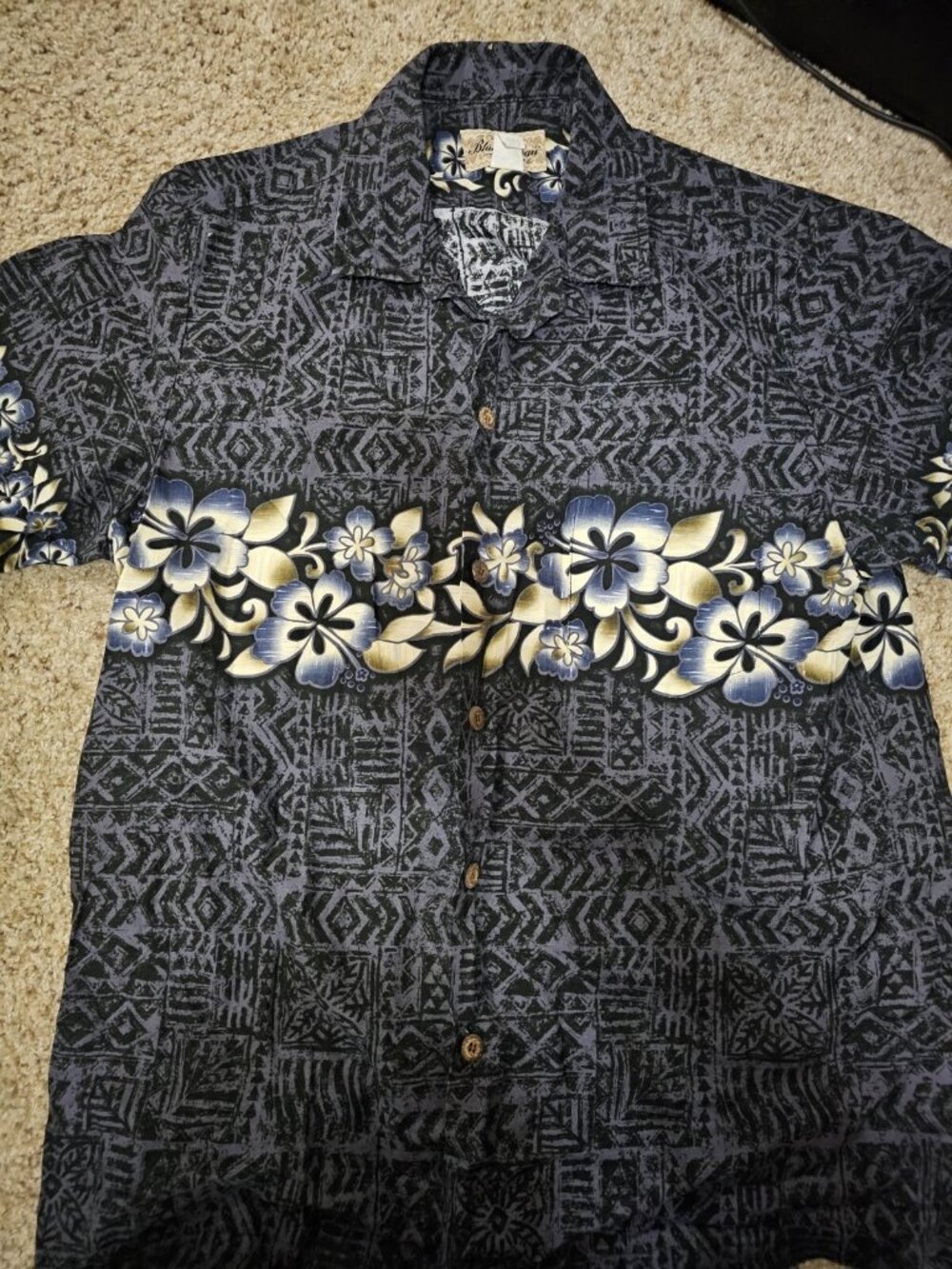 Blue Hawaii Floral Hawaiian Shirt Button Down Men's Size Large Made In Hawaii